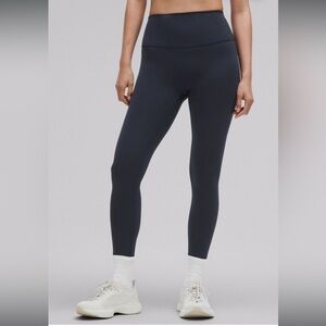 Lululemon x Peloton Wunder Train high-rise tight 25” inseam - true navy size 8
